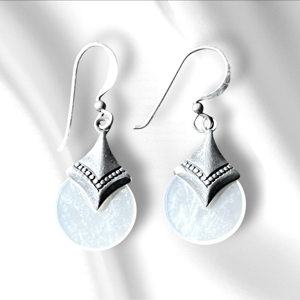Boma Earrings Vintage Sterling Silver Dangle Mother Of Pearl 1.25”